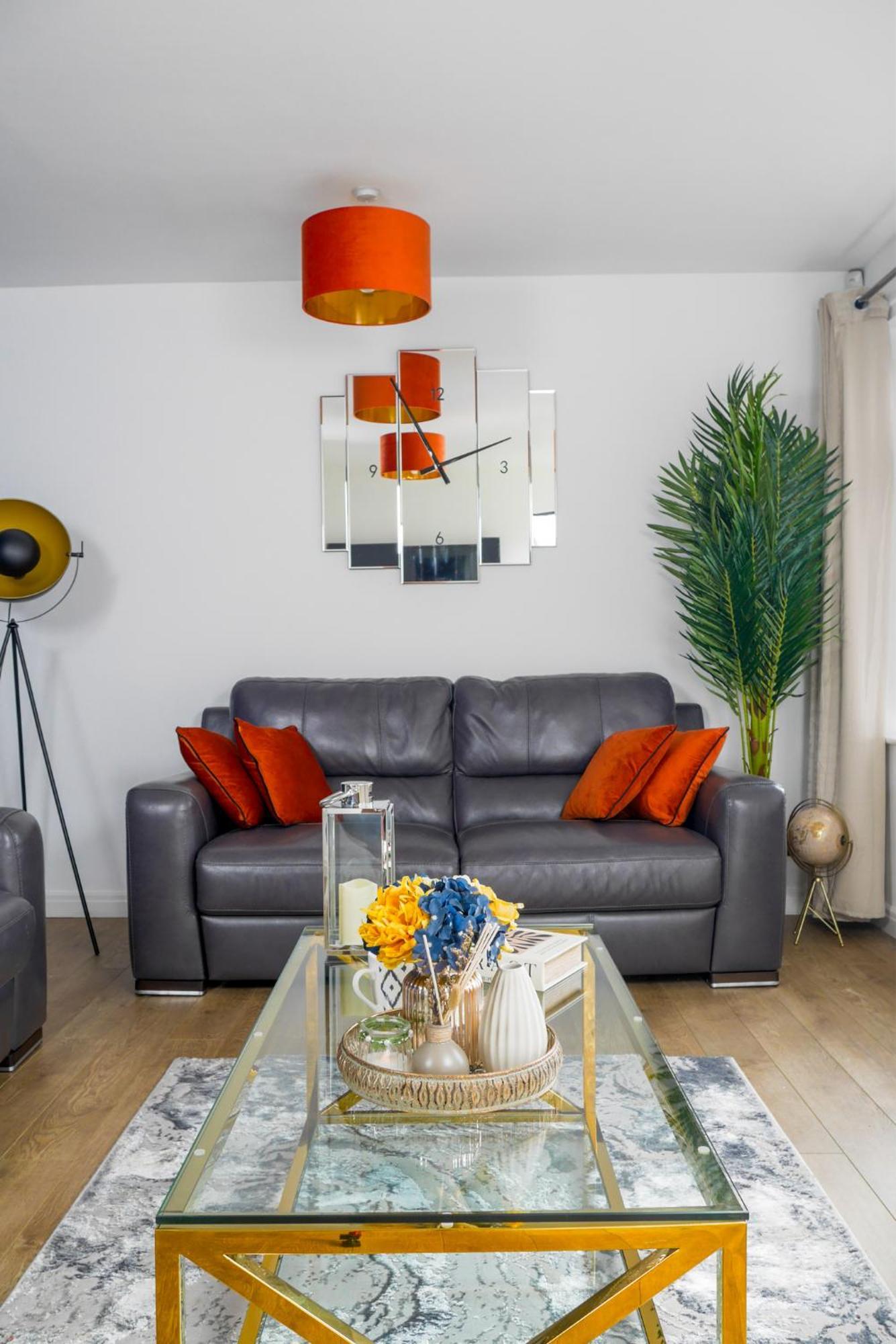 Modern 4 Bedroom Detatched House 스톡튼온티스 외부 사진